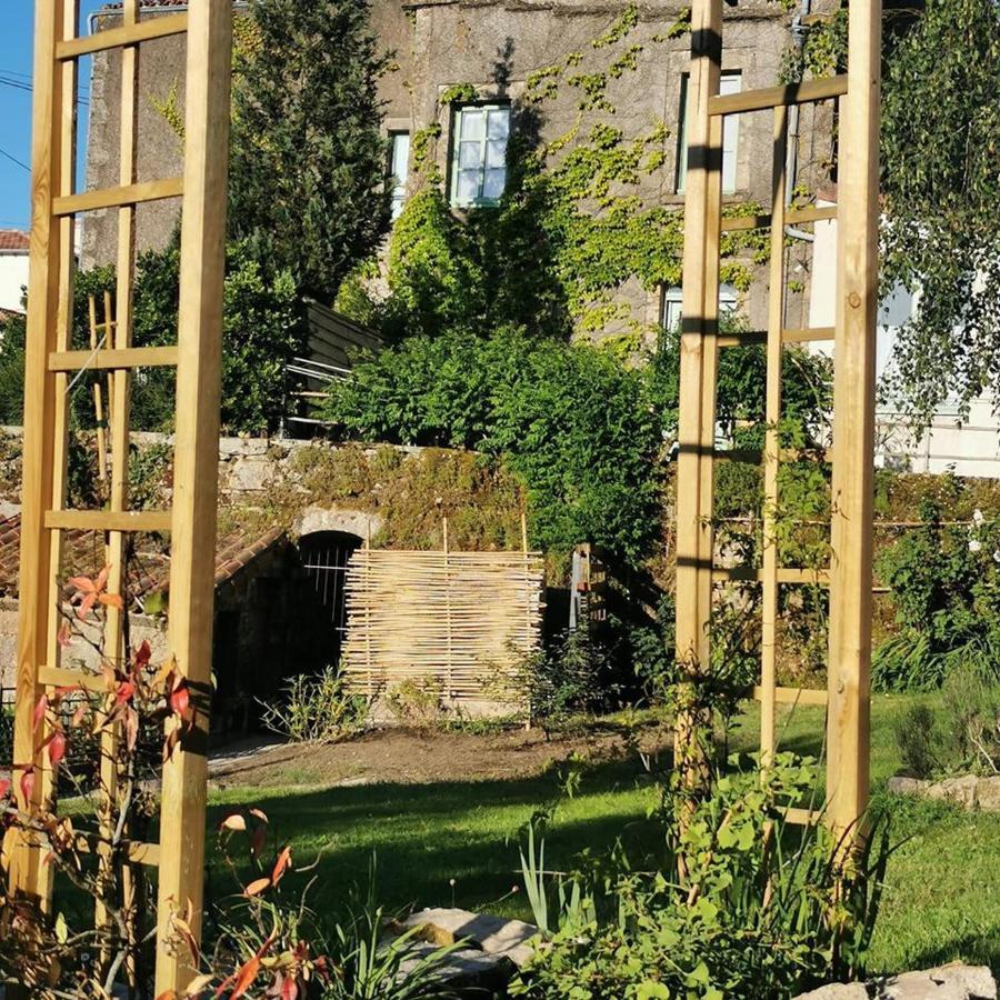 Logis Des Douves Bed and Breakfast Tiffauges Εξωτερικό φωτογραφία