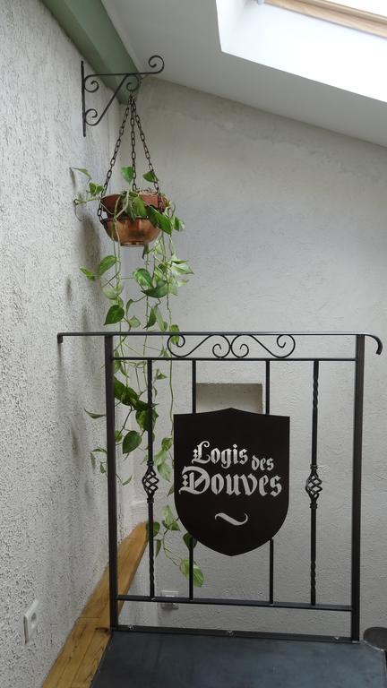 Logis Des Douves Bed and Breakfast Tiffauges Εξωτερικό φωτογραφία